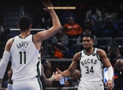 九游体育-包含CBA季后赛倒计时；密尔沃基雄鹿加时末段官宣签约；细节引发关注；管理层满意；球队文化再被提及的词条